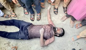 ইবির আজিজ হল পুকুর থেকে শিক্ষার্থীর লাশ উদ্ধার  ।