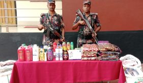 যশোর সীমান্তে কোটি টাকার চোরাচালানী মালামাল আটক করেছে বিজিবি