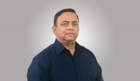 সাবেক আইজিপি বেনজীর আহমেদ দুবাইয়ে গ্রেফতার