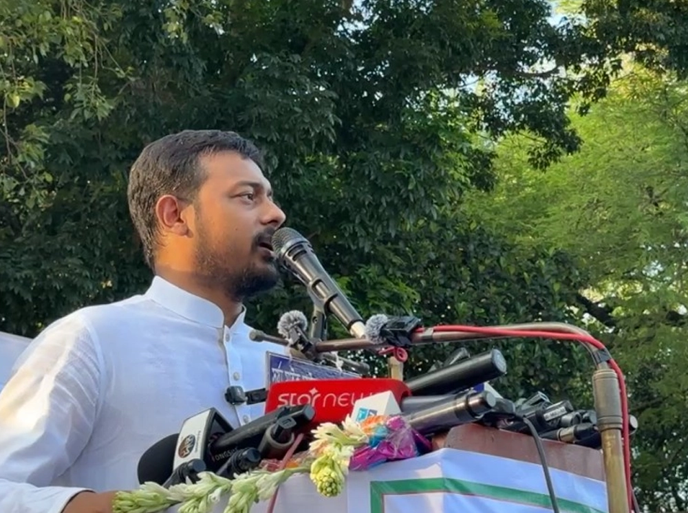 আবারও পঙ্গপালের মতো সংসদ ভবন ঘেরাও করবে জনগণ, হুঁশিয়ারি পাটওয়ারীর