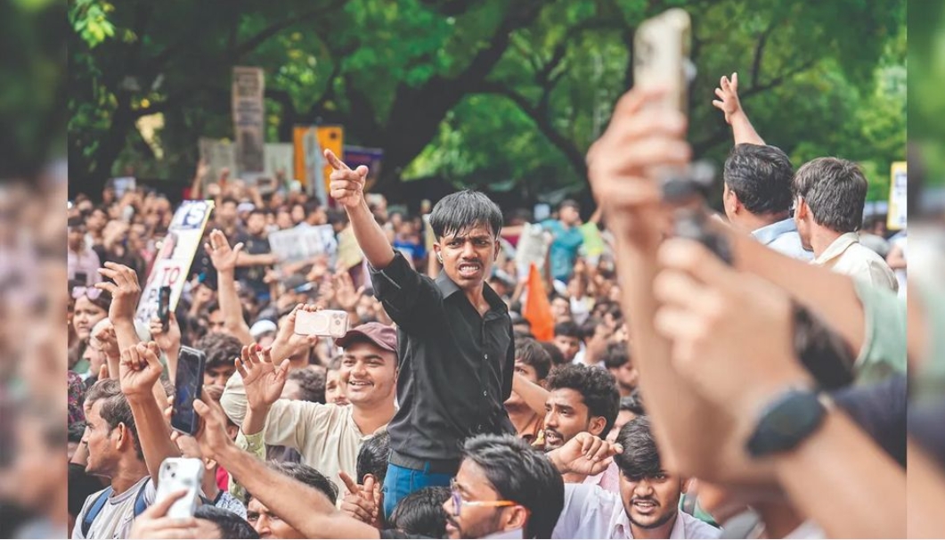শিক্ষামন্ত্রীর পদত্যাগ ছাড়া আর কোনো আলোচনা নয়, সিদ্ধান্তে অনড় সিজেপি