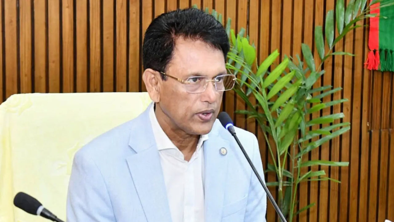 বদলির তদবির নিয়ে শিক্ষকদের ভিড়ে অফিস কক্ষে ঢুকতে পারি না: শিক্ষামন্ত্রী