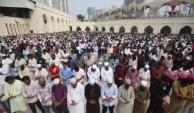 সুরা ফাতেহার পর আমিন বলার নিয়ম ও ফজিলত