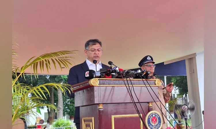 আগস্ট মাসে নিষিদ্ধ আওয়ামী লীগের কার্যক্রম নিয়ে সবাইকে সতর্ক থাকার নির্দেশ স্বরাষ্ট্রমন্ত্রীর