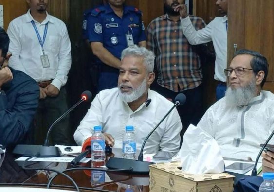 নারায়ণগঞ্জ পুলিশে গোপালগঞ্জ জেলার বাসিন্দাদের তালিকা চাইলেন এমপি মান্নান