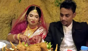 স্বামীকে ইতালি রেখে দেশে ফিরে প্রেমিককে বিয়ে ৪ সন্তানের জননীর