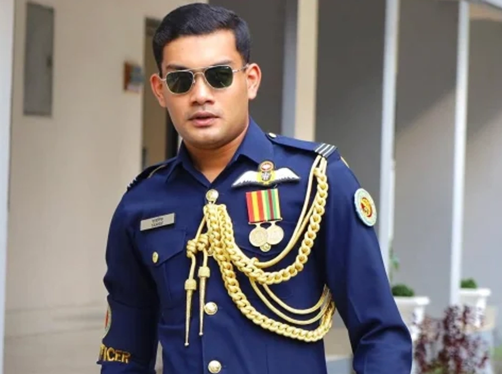 বিমানবাহিনীর সাবেক কর্মকর্তা তাহসিফের লাশের সাথে যা পাওয়া গেল