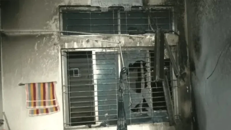 হাসপাতালে বিস্ফোরণের পর আগুন, পুড়ল অপারেশন থিয়েটার