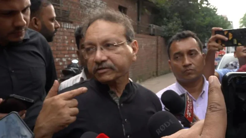 ‘আমার ছেলে সাঁতার জানতো, ঘটনা ভিন্ন খাতে নেওয়ার চেষ্টা হচ্ছে’