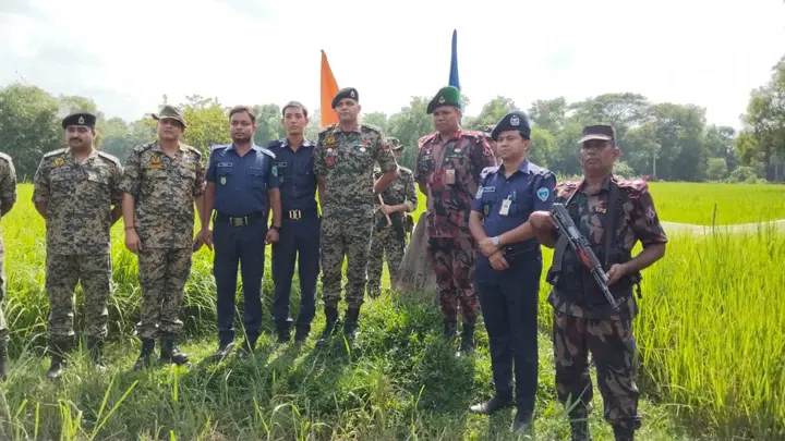 মাদক কারবারি ধরতে ভারতে গিয়ে আটক দুই পুলিশকে ফেরত আনল বিজিবি