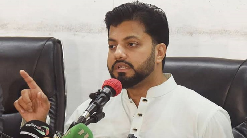 অস্ত্র নিয়ে কাউকে ভয় দেখাইনি, সামাজিক প্রতিরোধ গড়ে তুলছি: ইশরাক