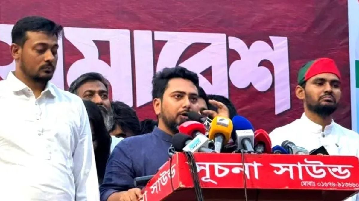 স্বরাষ্ট্রমন্ত্রী-জ্বালানিমন্ত্রী পদত্যাগ না করলে আমাদের মিছিল বড় হবে: নাহিদ ইসলাম